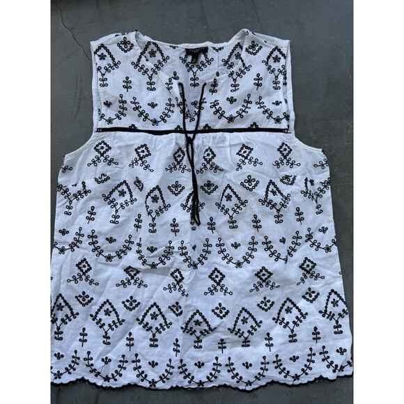 6 for $20 Talbots Petite sleeveless embroidered top in size SP - Picture 3 of 6